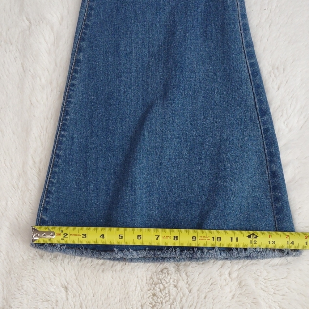 Chelsea & Violet, Size 31,Blue Flared Women's Jeans - Picture 15 of 17